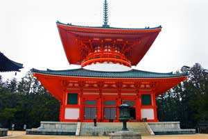 Dai-to, Koyasan, Japan